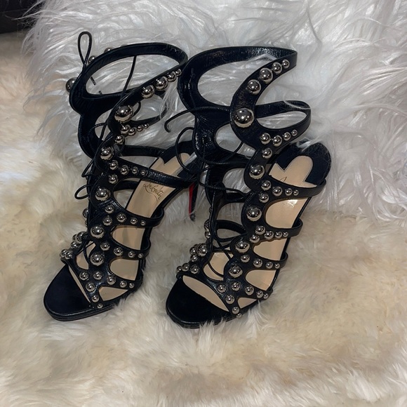 Shoes - Christian Louboutin heels